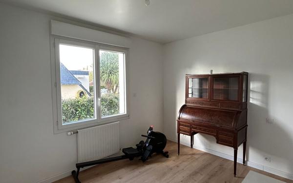 Maison à louer    6 pièces •  Séné