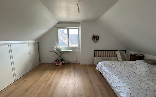 Maison à louer    6 pièces •  Séné