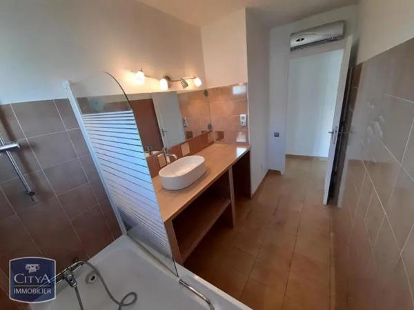 Appartement à louer 3 pièces 74.04m² Perpignan (66000)