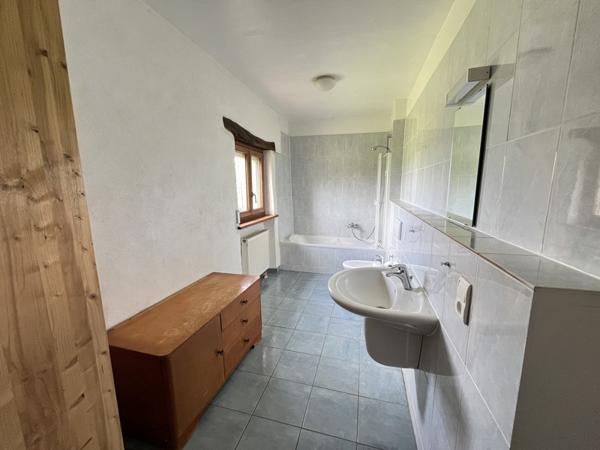 Maison à louer |  Larcan |  4 pièces | 196 m²