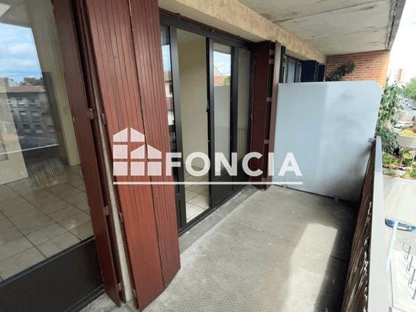 Location Studio 23.5 m² - 72-74 RUE LEON CLADEL Montauban 82000