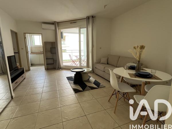 Location appartement 1 pièce 33 m² Saint-Denis