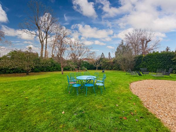 Maison 6 pièces, 142m² et 1822m² de parcelle