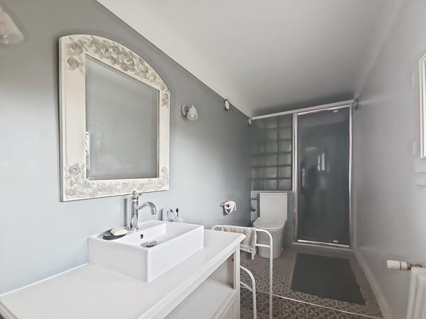 Maison 6 pièces, 142m² et 1822m² de parcelle