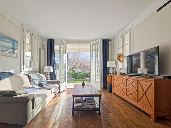 Maison 6 pièces, 142m² et 1822m² de parcelle