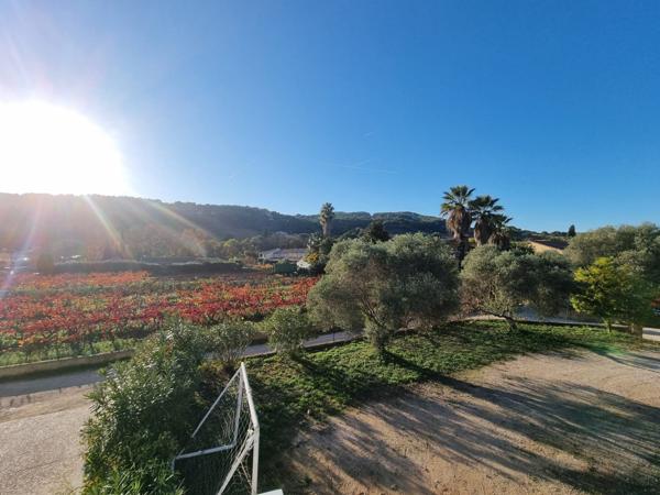 - Villa Familiale 136m² avec Piscine au Castellet - Cadre de Rêve sur 1496m²