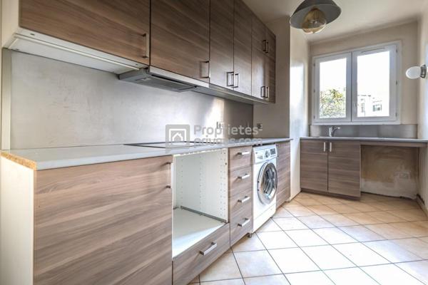 Appartement Neuilly Sur Seine 4 pièces 125.54 m2