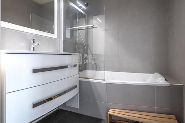 Appartement Neuilly Sur Seine 4 pièces 125.54 m2