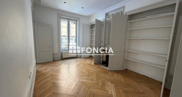 Location Appartement 3 pièces 84.87 m² - Lyon 69001