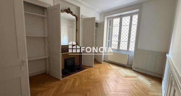 Location Appartement 3 pièces 84.87 m² - Lyon 69001