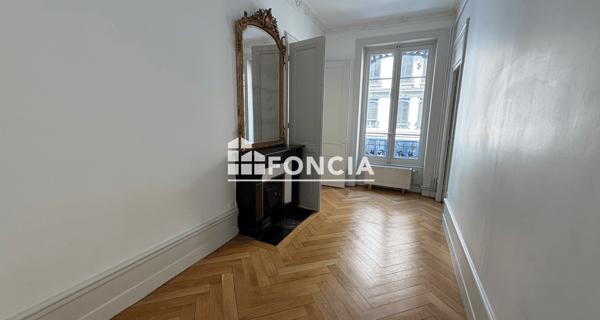 Location Appartement 3 pièces 84.87 m² - Lyon 69001