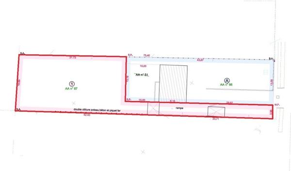 Terrain constructible en second rang de 705 m²