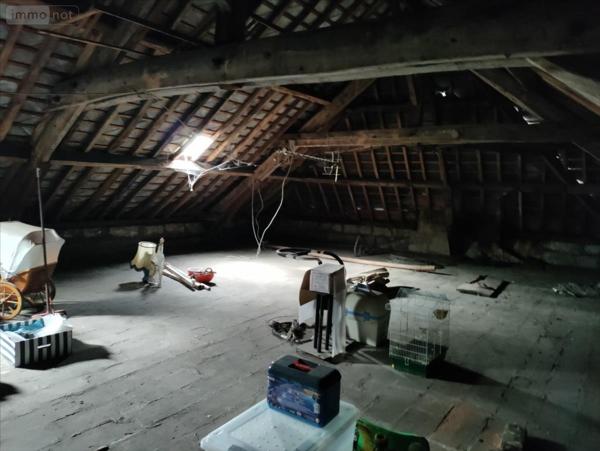 Maison rurale à vendre à Luché-Pringé dans la Sarthe (72800), ref : 1193