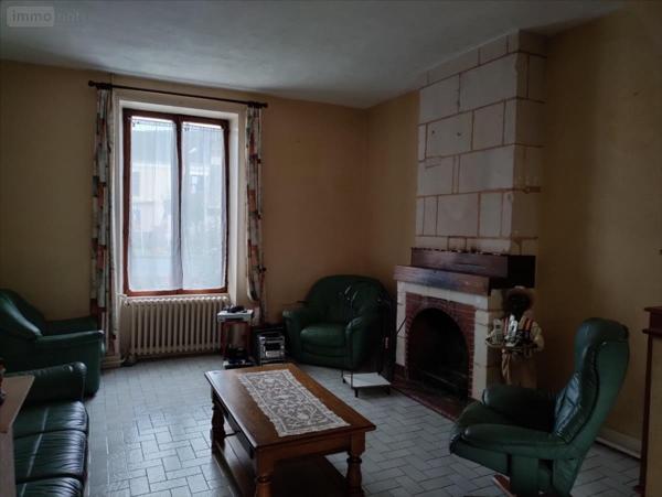 Maison rurale à vendre à Luché-Pringé dans la Sarthe (72800), ref : 1193