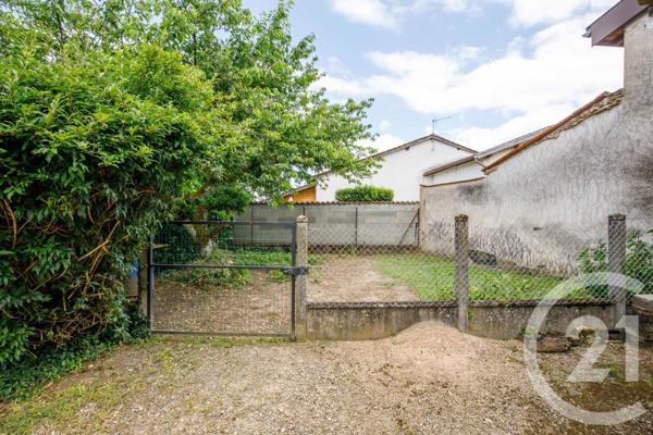 Maison à vendre  4 pièces - 91 m2 MASSIEUX - 01