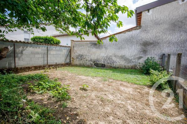 Maison à vendre  4 pièces - 91 m2 MASSIEUX - 01