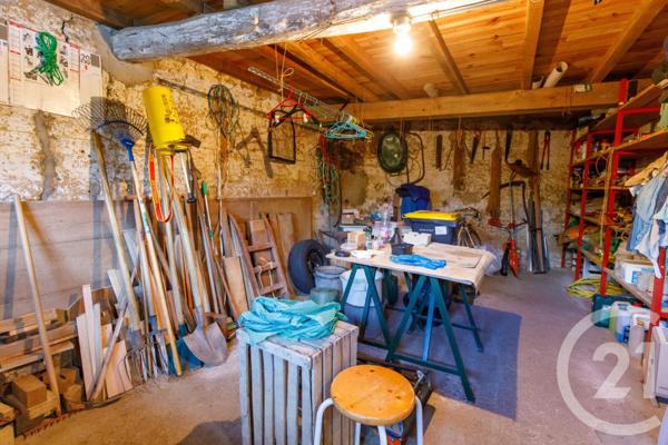 Maison à vendre  4 pièces - 91 m2 MASSIEUX - 01