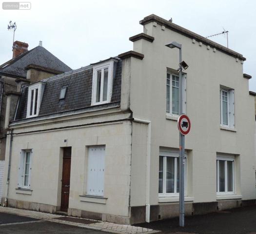 Maison à vendre à Le Lude dans la Sarthe (72800), ref : 13861/1320