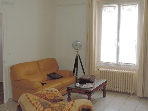 Maison à vendre à Le Lude dans la Sarthe (72800), ref : 13861/1320