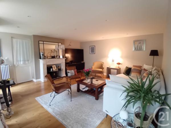 Maison à vendre  10 pièces - 191 m2 COURSEULLES SUR MER - 14