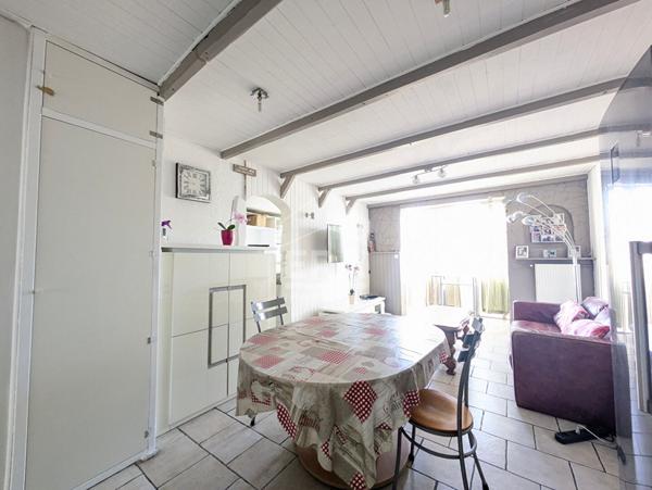A VENDRE MARSEILLE 13004 CHARTREUX ST JUST BEAUREGARD APPARTEMENT TYPE 4 T4 4 PIECES BALCON CAVE PARKING JARDIN