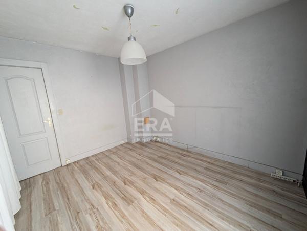 A VENDRE MARSEILLE 13004 CHARTREUX ST JUST BEAUREGARD APPARTEMENT TYPE 4 T4 4 PIECES BALCON CAVE PARKING JARDIN