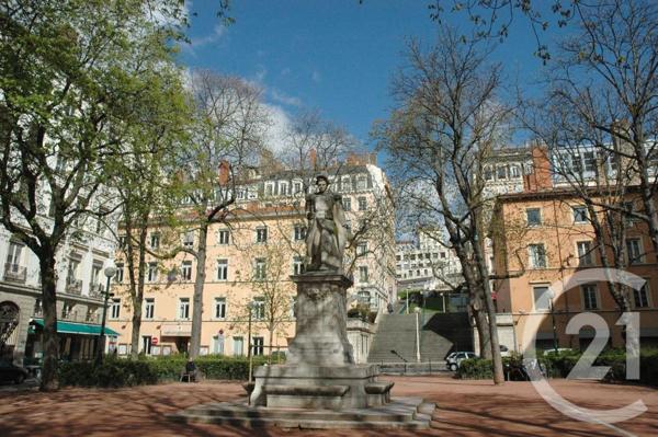 Appartement Studio à vendre  1 pièce - 24,59 m2 LYON - 69001