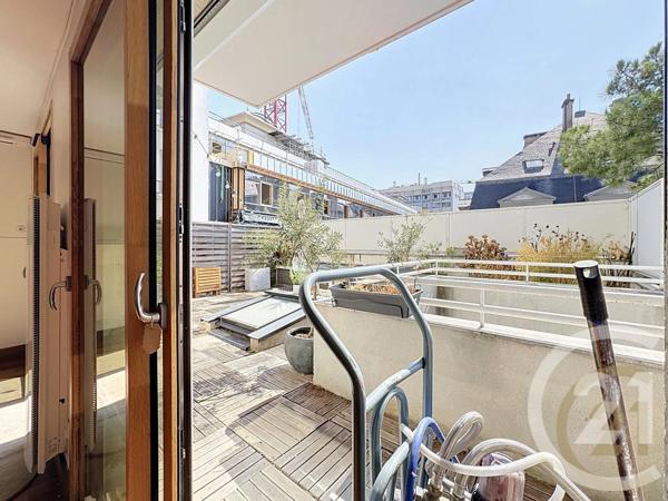 Appartement F2 à vendre  2 pièces - 47,08 m 2   PARIS  - 75015