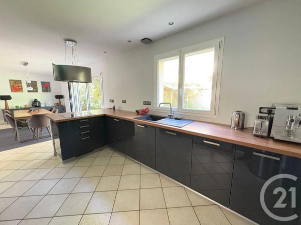 Maison à vendre  8 pièces - 161,15 m 2   CONFLANS STE HONORINE  - 78