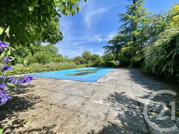 Maison à vendre  7 pièces - 208,56 m2 BELLEY - 01