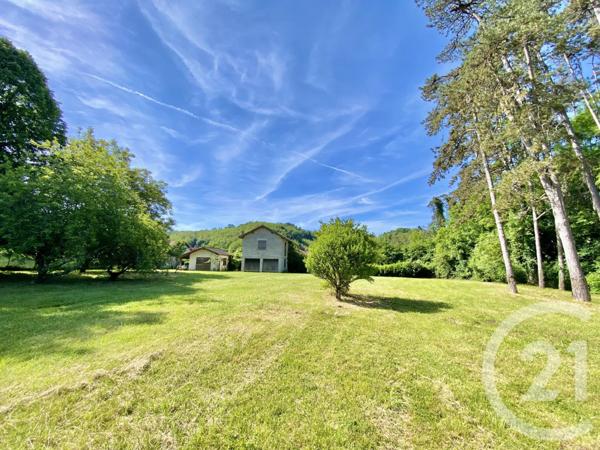 Maison à vendre  7 pièces - 208,56 m2 BELLEY - 01