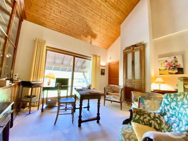 Maison à vendre  7 pièces - 208,56 m2 BELLEY - 01