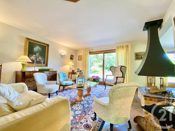 Maison à vendre  7 pièces - 208,56 m2 BELLEY - 01