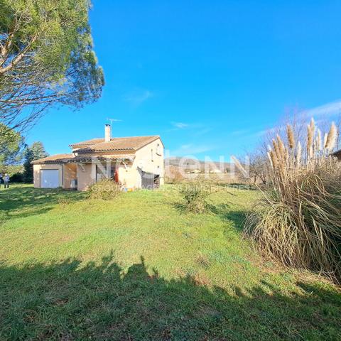 A VENDRE MAISON LERAN / CHAMBRE ET SALLE DE BAINS EN RDC