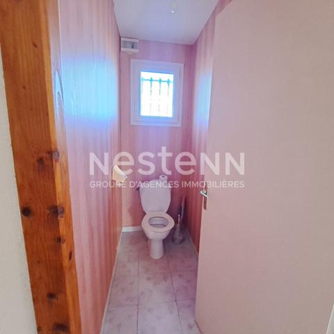 A VENDRE MAISON LERAN / CHAMBRE ET SALLE DE BAINS EN RDC