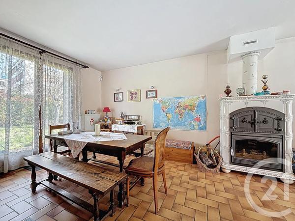 Maison à vendre  6 pièces - 108,52 m 2   STE GENEVIEVE DES BOIS  - 91