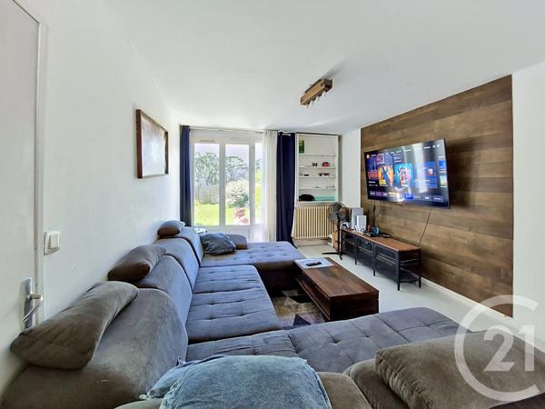 Maison à vendre  6 pièces - 108,52 m 2   STE GENEVIEVE DES BOIS  - 91