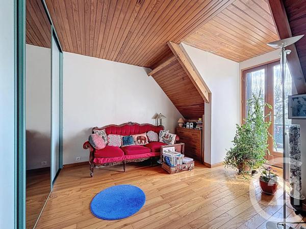 Maison à vendre  6 pièces - 108,52 m 2   STE GENEVIEVE DES BOIS  - 91