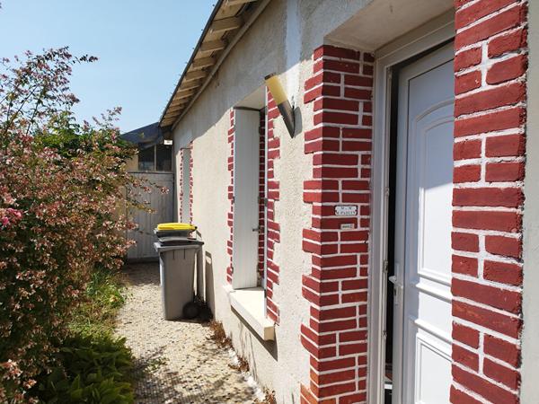 Maison plain pied proche commerces, Fil Bleu, gare TGV, écoles, crèche