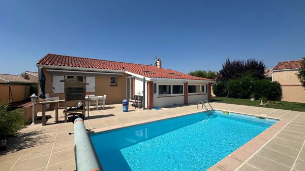 A VENDRE - Maison familiale de 148 m² à FROUZINS ? De beaux volumes et un beau potentiel !