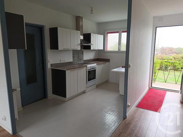 Maison à vendre  6 pièces - 99,90 m 2   LA CHATRE  - 36