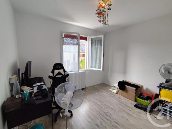 Maison à vendre  6 pièces - 99,90 m 2   LA CHATRE  - 36