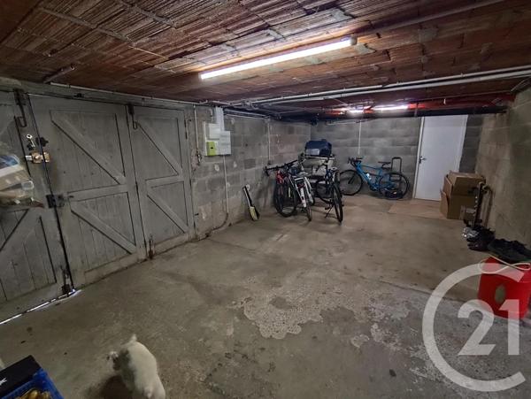 Maison à vendre  6 pièces - 99,90 m 2   LA CHATRE  - 36