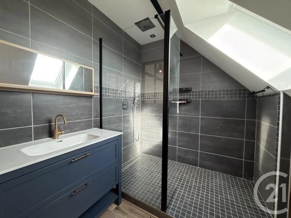 Maison à vendre  5 pièces - 140,21 m 2   CHASSENEUIL  - 36