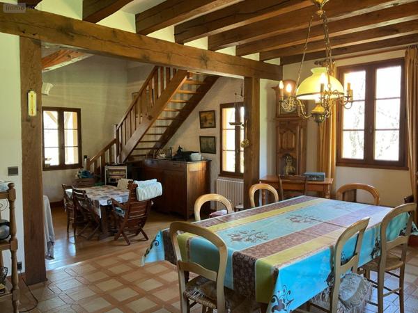 Maison à vendre à Gourdon dans le Lot (46300), ref : 46041/349