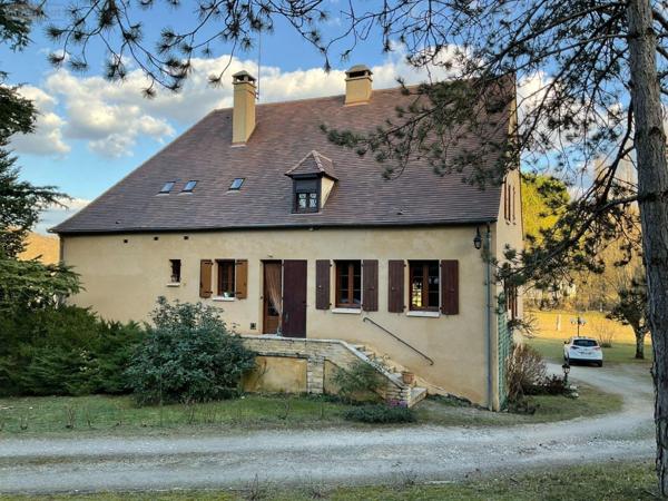 Maison à vendre à Gourdon dans le Lot (46300), ref : 46041/349