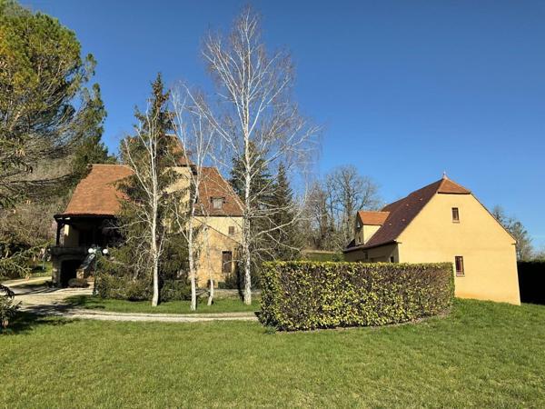 Maison à vendre à Gourdon dans le Lot (46300), ref : 46041/349