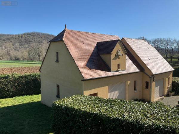 Maison à vendre à Gourdon dans le Lot (46300), ref : 46041/349