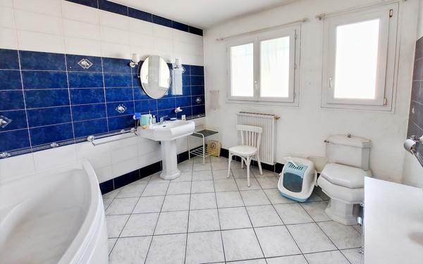 Maison à vendre    4 pièces •  Manosque