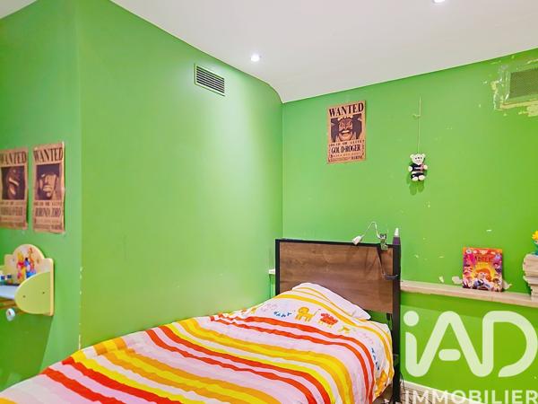 Appartement à vendre 4 pièces 99,22 m² Paris 11
